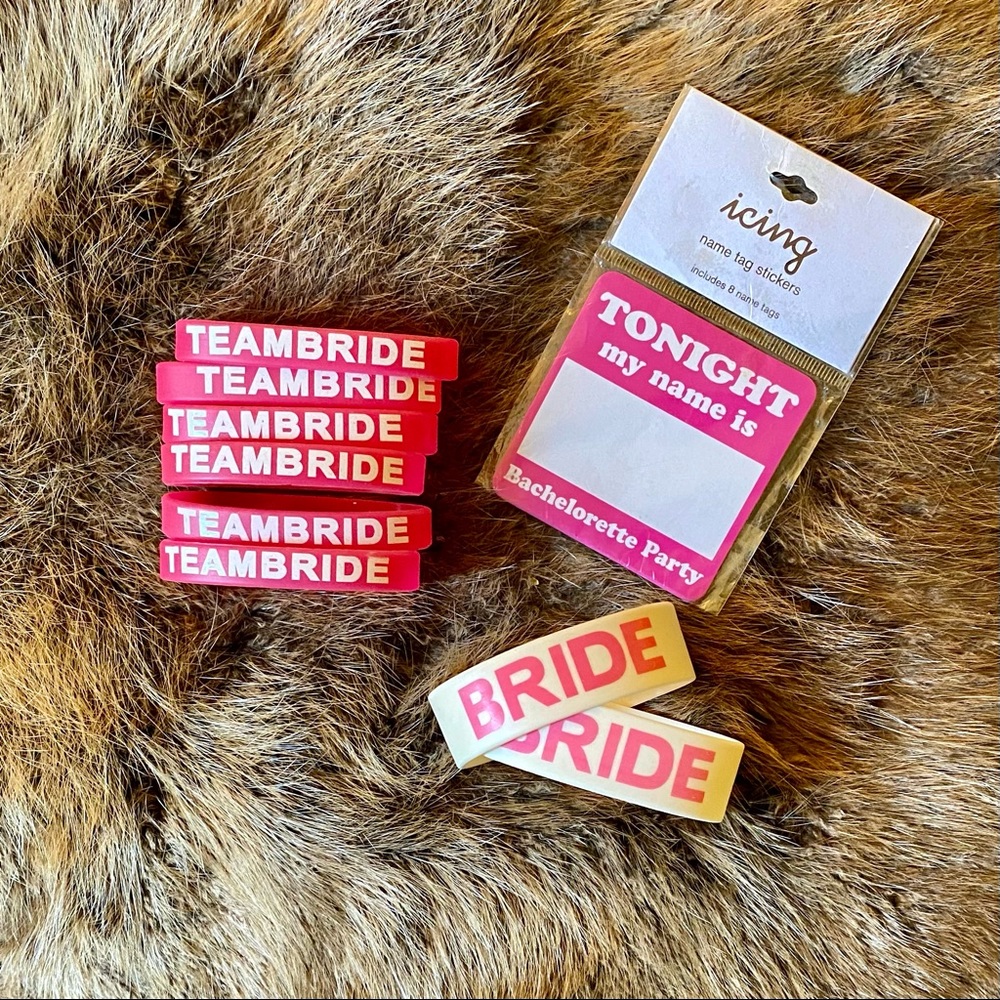 NWT Bachelorette Party Bracelets and Name Tags for Girls Night Out